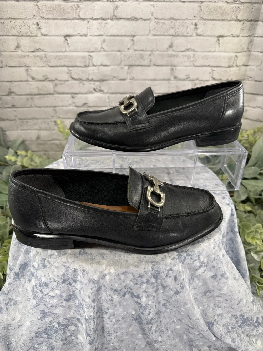 CLARKS - Black Soft Leather Horse-bit Moc Toe Dress Loafers - Boys 4.5M 🖤 GUC